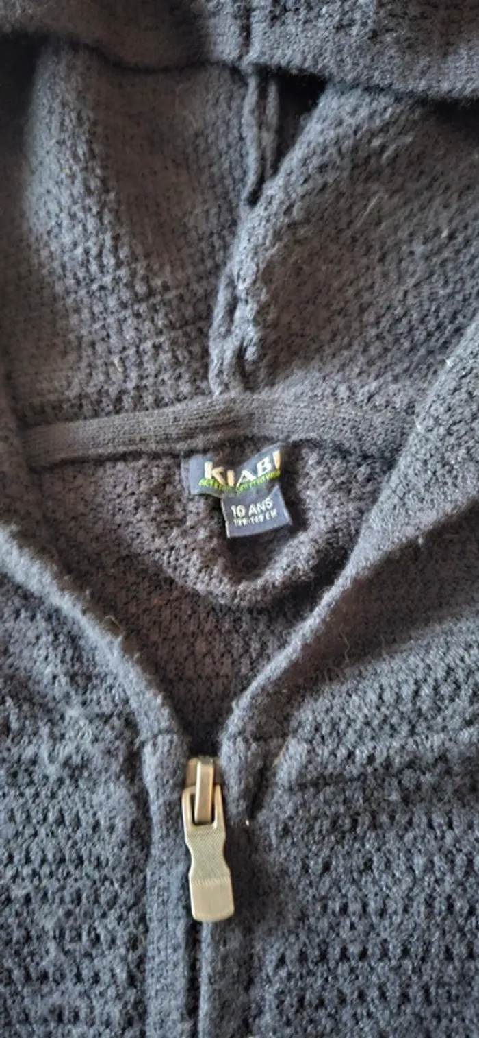 Gilet capuche 10 ans - photo numéro 5