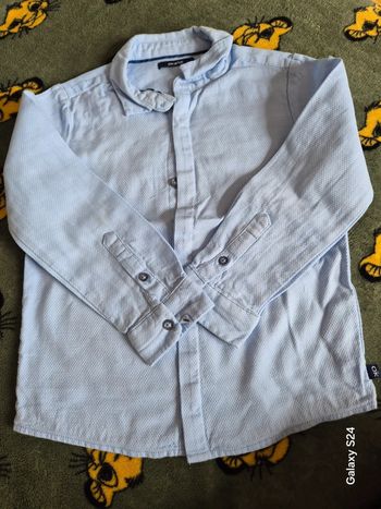 Chemise bleue clair