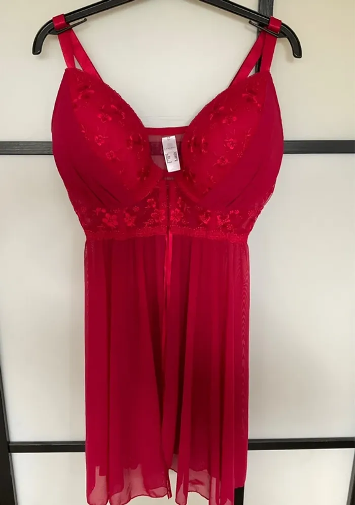 Nuisette rouge Lascana