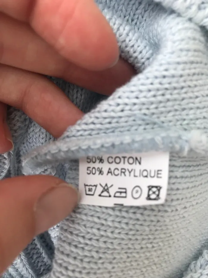 Pull bleu clair - photo numéro 11