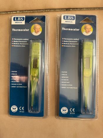 Thermomètre digitaux neufs