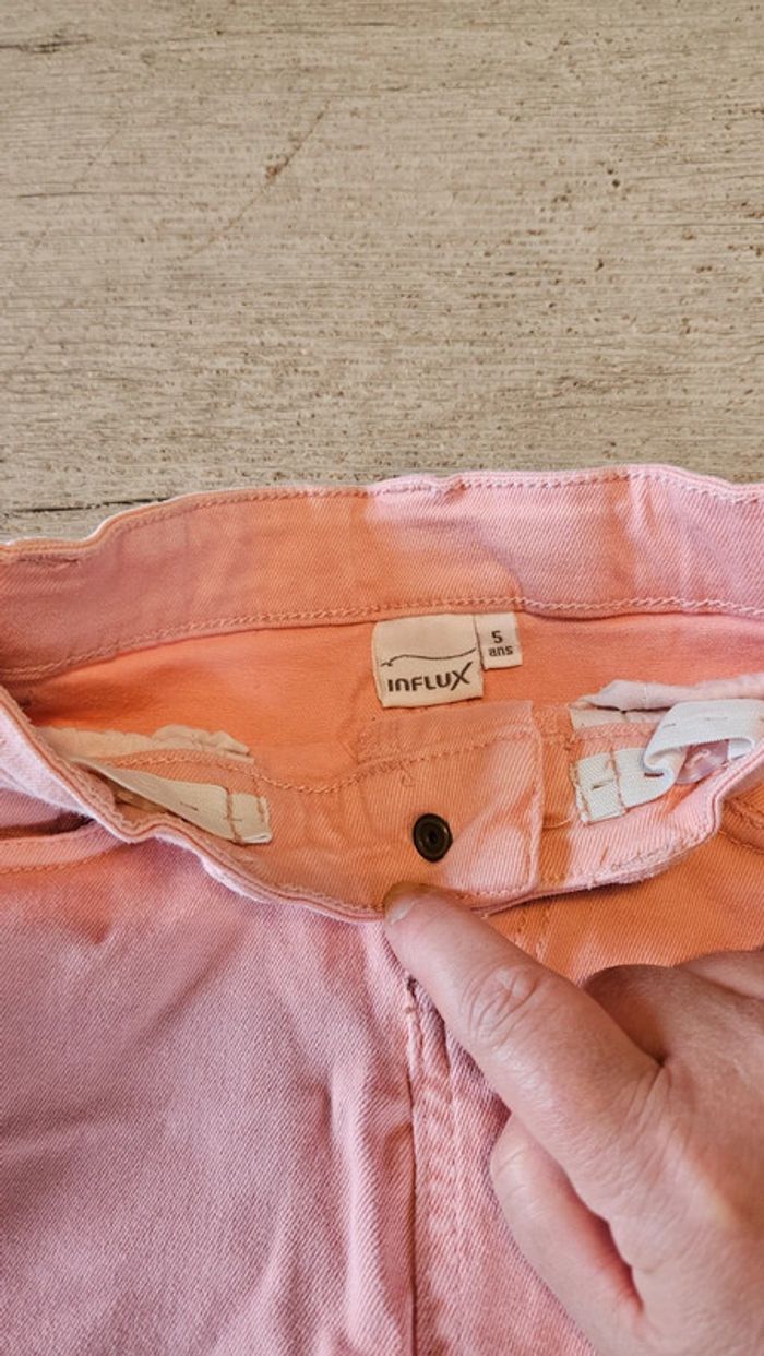 Jupe courte en jean s stretch rose clair, ajustable à la taille, Influx, 5 ans, jamais mise - photo numéro 4