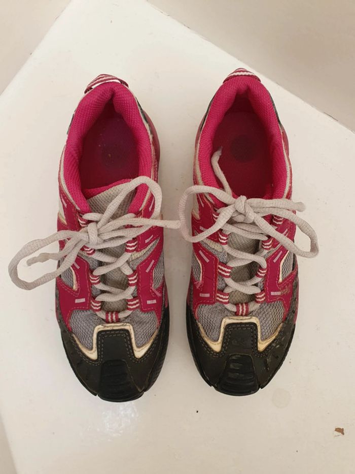 Baskets taille 32 - photo numéro 2