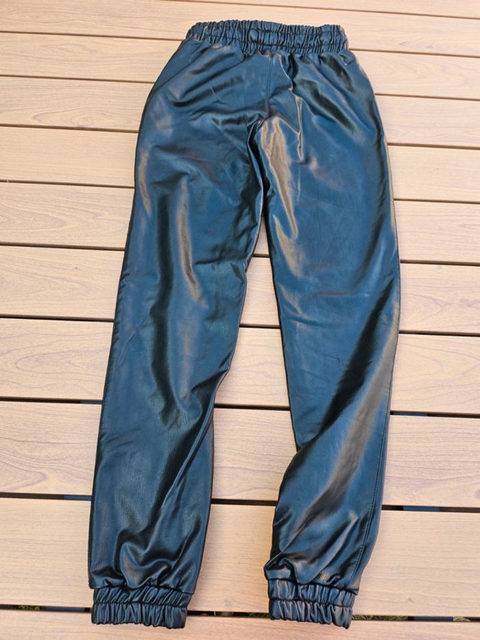 Pantalon / jogging - photo numéro 4