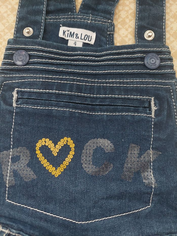 Jupe salopette en jean - photo numéro 2