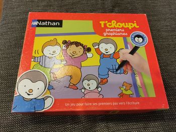 T'choupi "premiers graphismes"