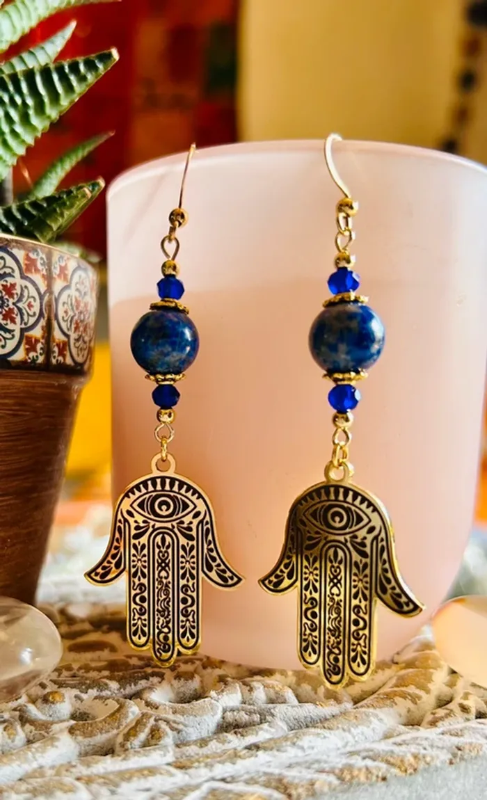 💙🪬Boucles d’oreilles tendance bohème spirituelle Khamsa Lapis-lazuli oriental Vibes earrings🪬💙 - photo numéro 5