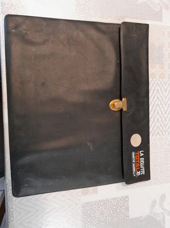 Porte documents