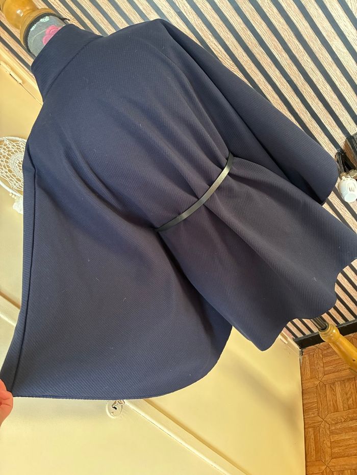 Cape bleu marine - photo numéro 3