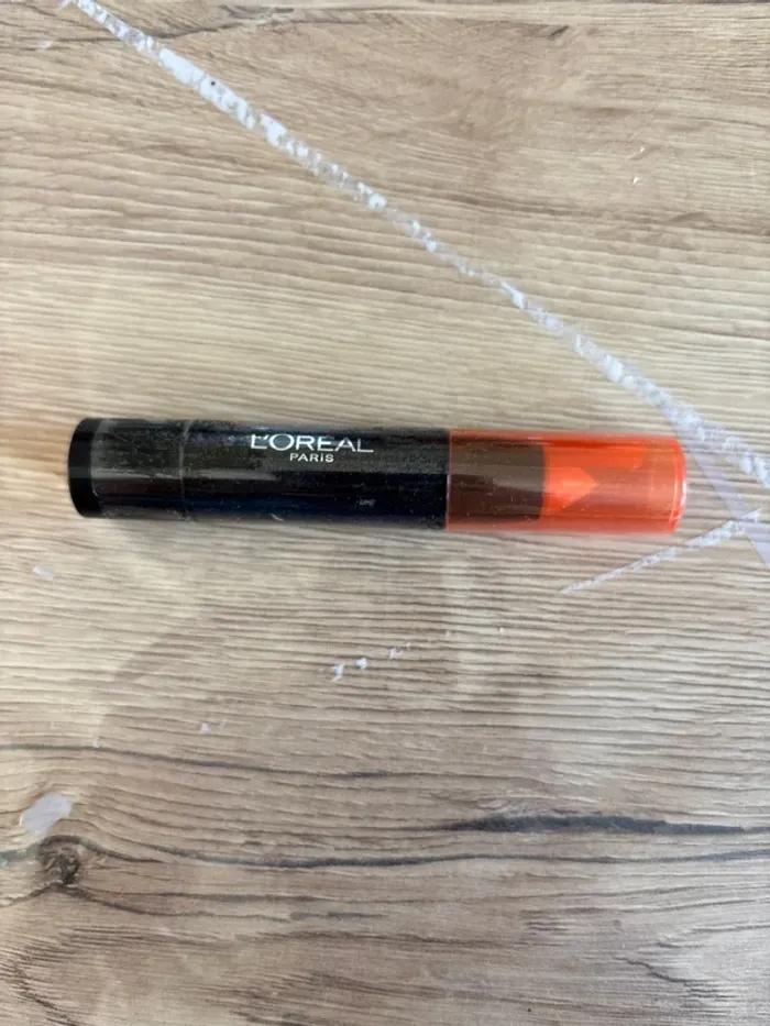 Rouge à lèvres, L’Oréal Paris n° 183