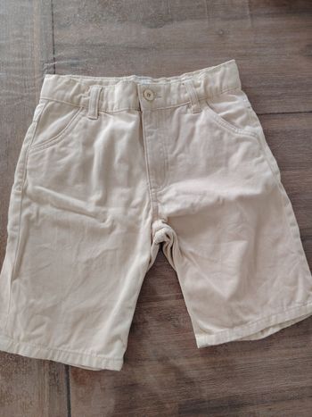 Short beige