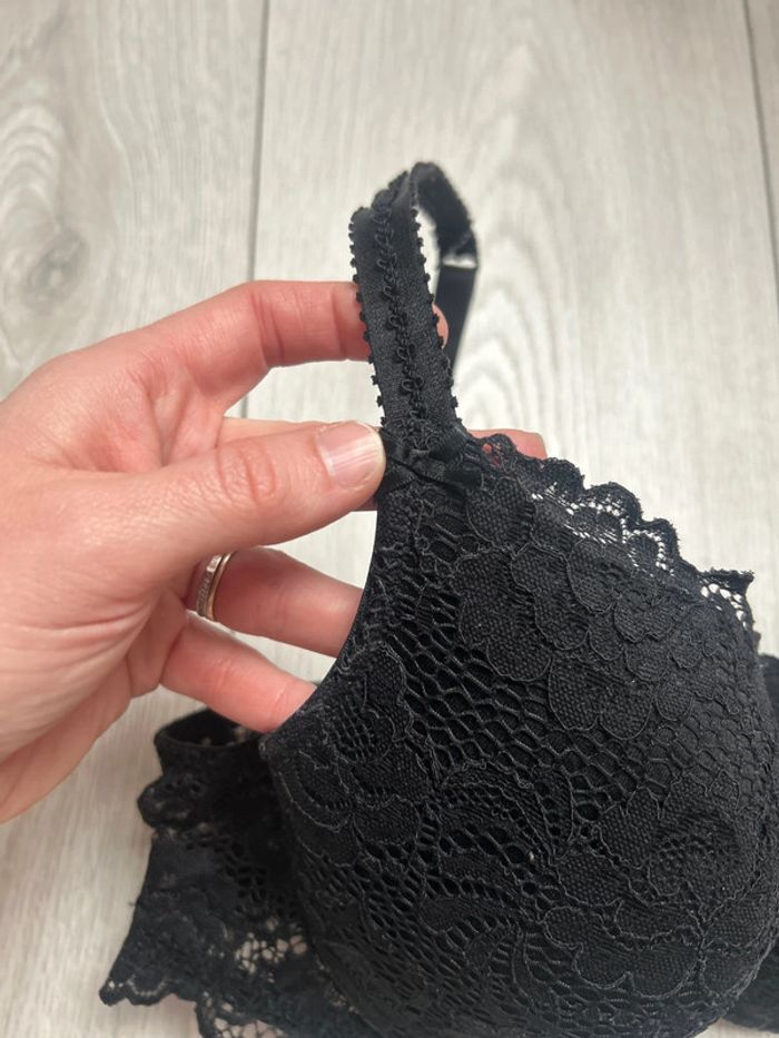 Soutien gorge - photo numéro 2