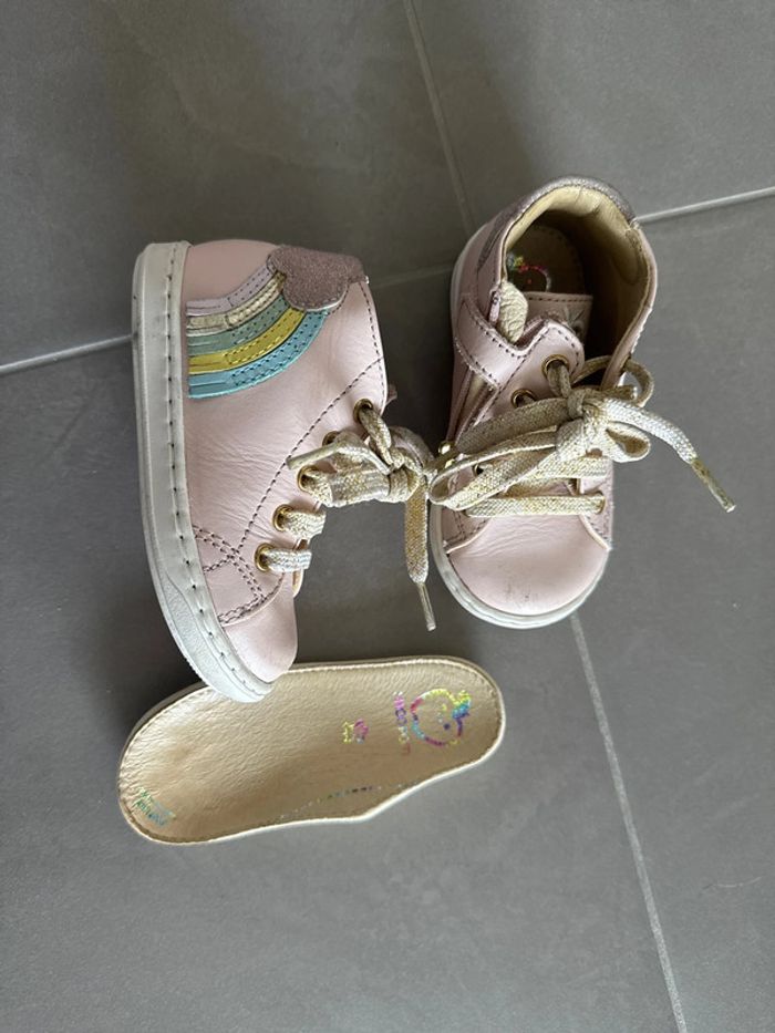 Shoo pom chaussure rose arc en ciel t21