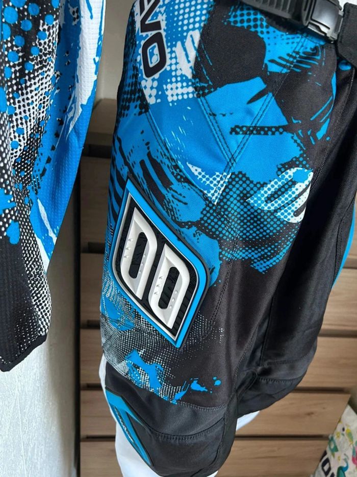 Tenue de moto cross / enduro Shot - photo numéro 15