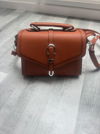 Sac à main neuf