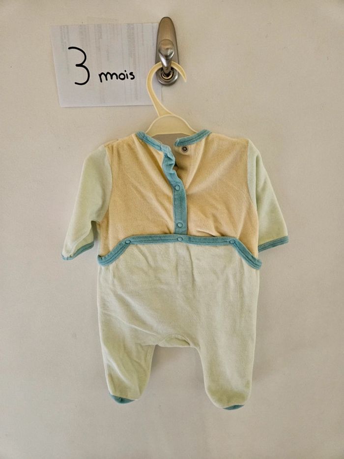 Pyjama 3 mois - photo numéro 2