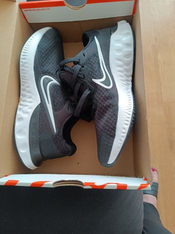 Baskets running garçon
