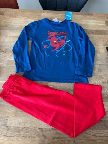 Pyjama Spiderman