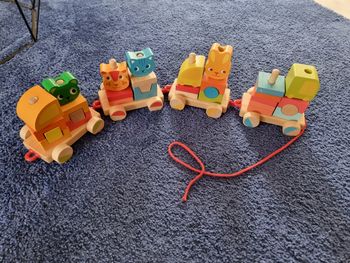 Train en bois