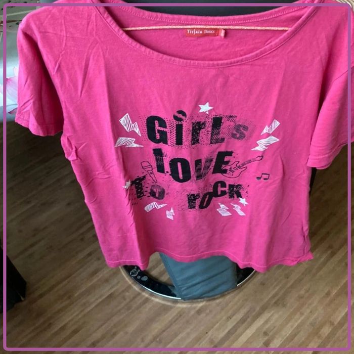 Beau tshirt taille 42/44 - photo numéro 2