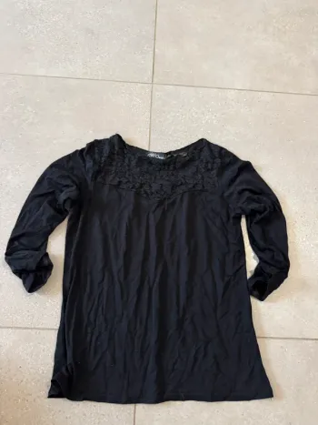 Haut noir Mielo Moda Paris, très bon état, taille M