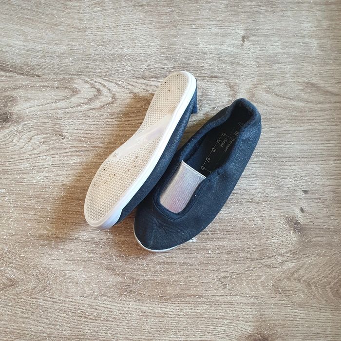 🩷 Chaussons de gym avec élastique pointure 26 UNYK #emyfleury_pointure26fille