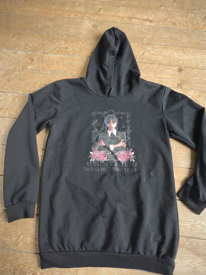 Sweat à capuche mercredi Addams