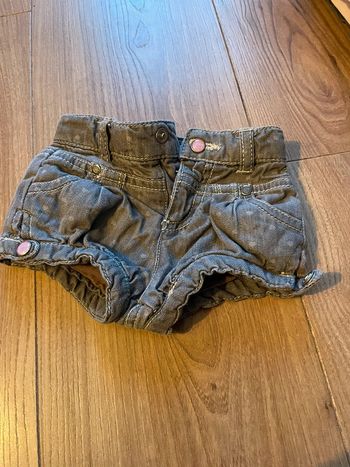 Short en jean 3 mois
