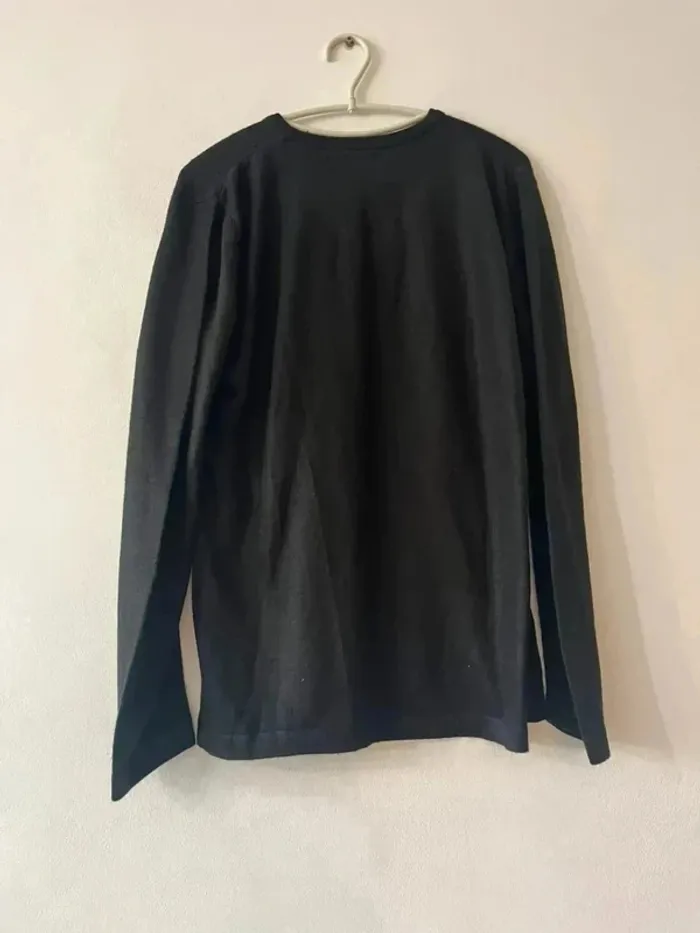 Pull noir - Taille 46 - photo numéro 5