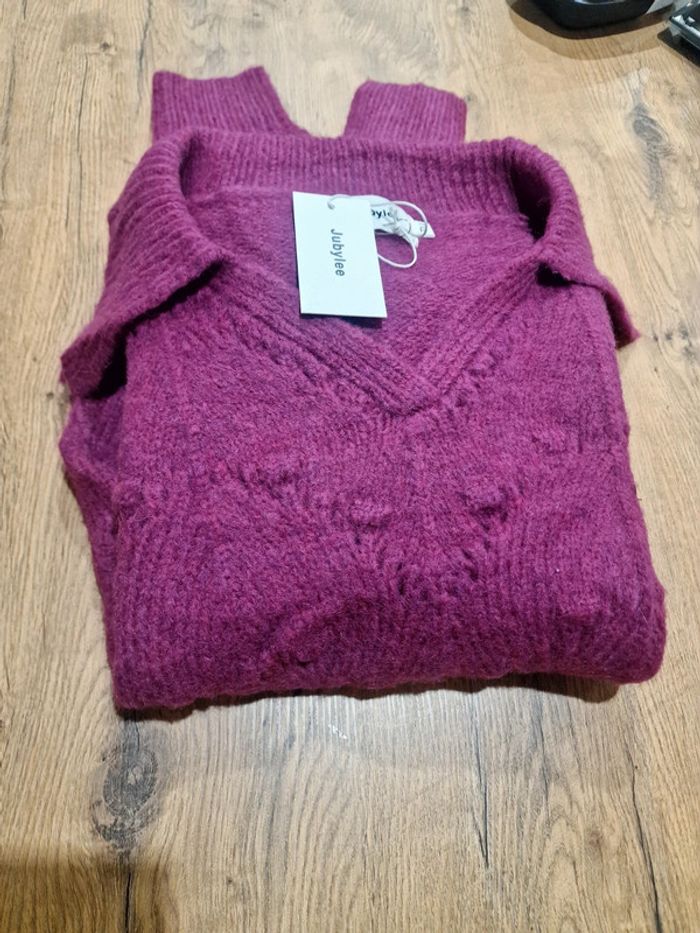 Gros pull neuf - photo numéro 3