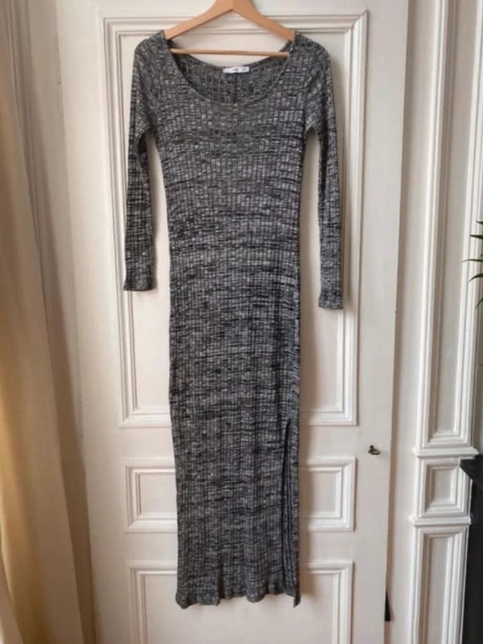 Robe longue côtelée Mango
