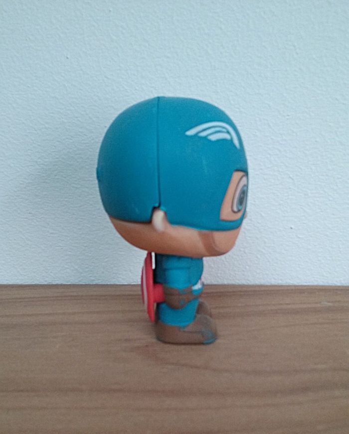 Mini figurine Captain America - Marvel - photo numéro 2