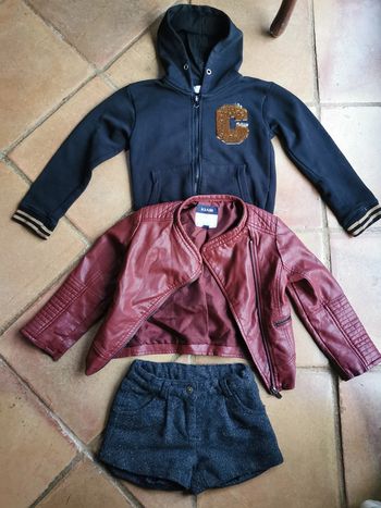Lot de vêtements fille 5-6 ans