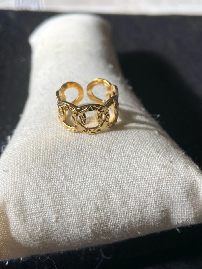 Bague dorée cercles ajustable