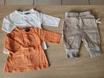 Ensemble fille en 1 mois