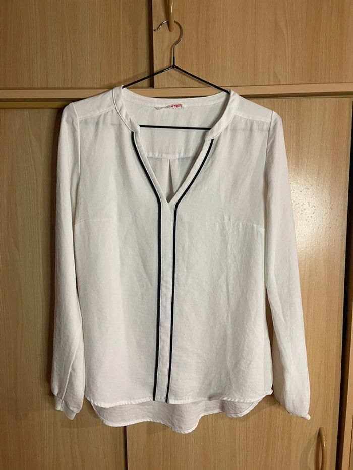 Blouse - photo numéro 2