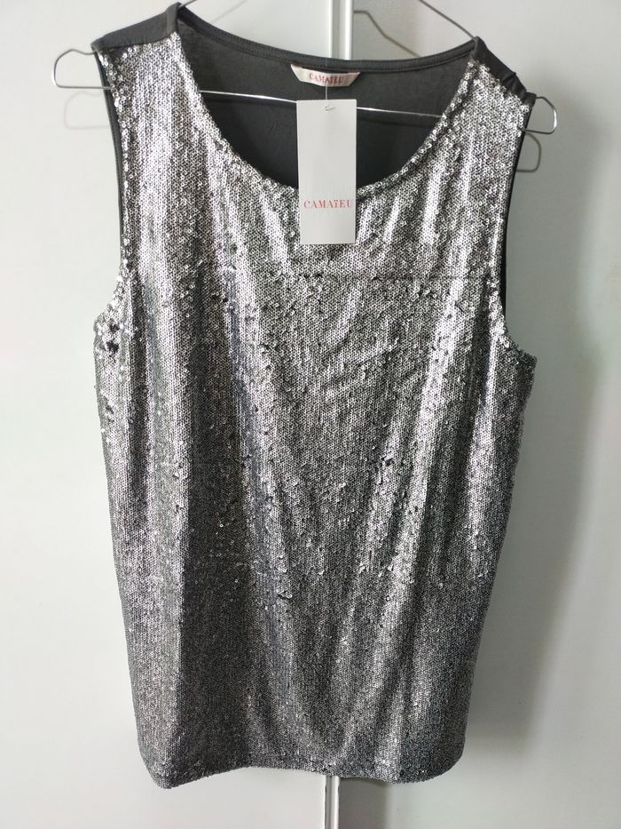 Haut festif camaïeu taille 4 soit 42/44 - photo numéro 2