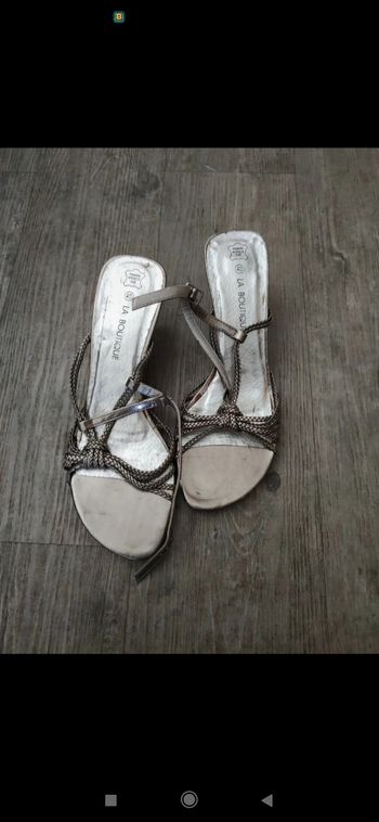 Chaussures pointure 40