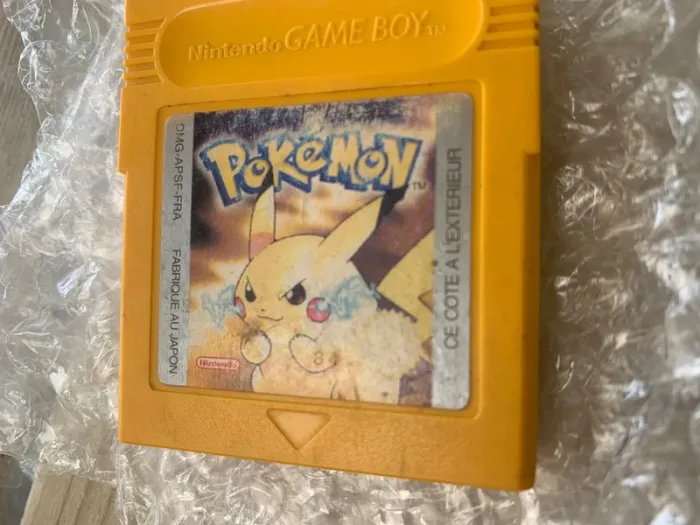 Pokémon jaune officiel - photo numéro 2