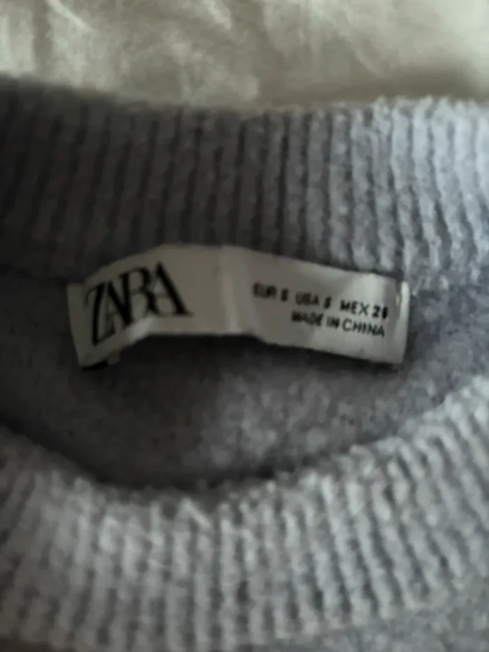 Pull ZARA - photo numéro 2