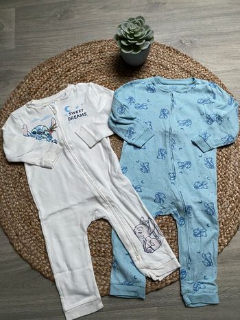 Lot de 2 pyjamas stitch et Angel 12/18 mois Disney primark