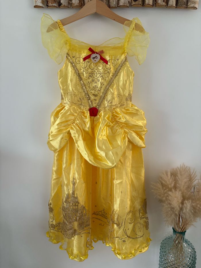 Déguisement princesse Disney  Belle 5/6 ans