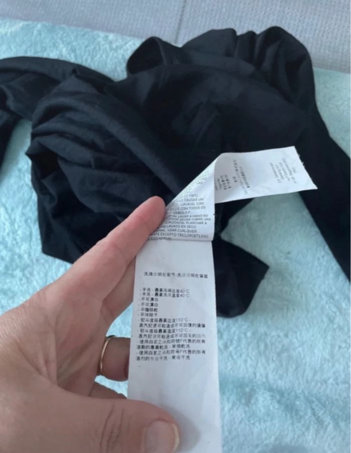 Pull femme Emporio Armani - photo numéro 2