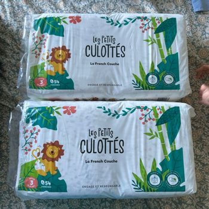 Lot couches tailles 3 Les petits culottés