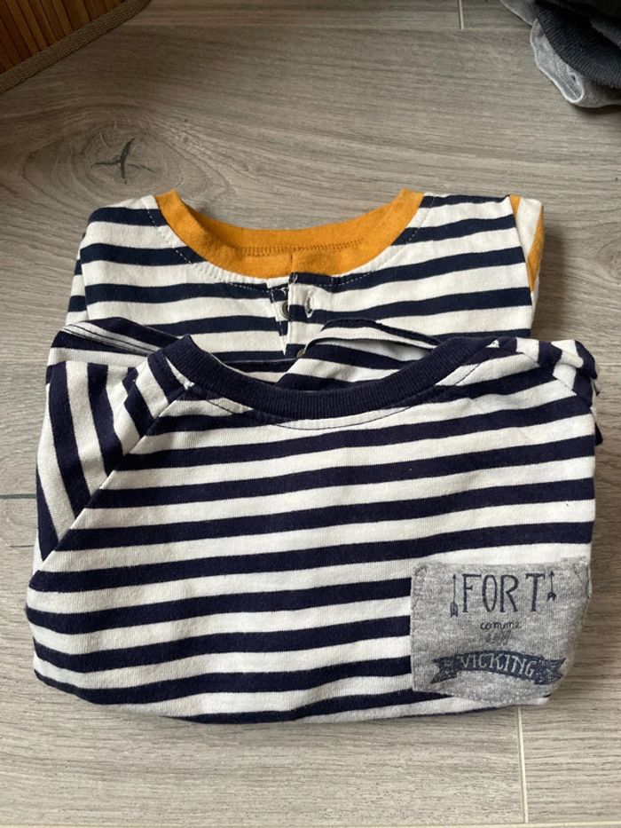 Lot 2 t-shirt ML 12 mois