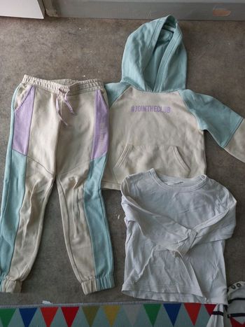 Ensrlble jogging detente