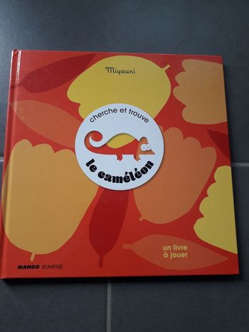 Livre cherche et trouve  thème le caméléon