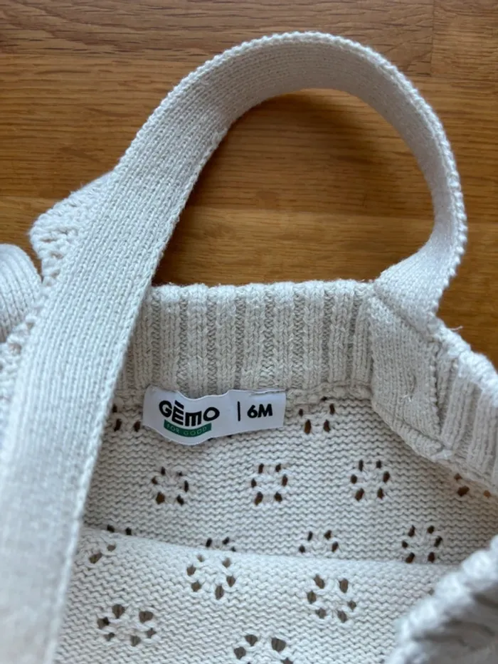 Jolie combinaison maille Gemo 6 mois fille - photo numéro 2
