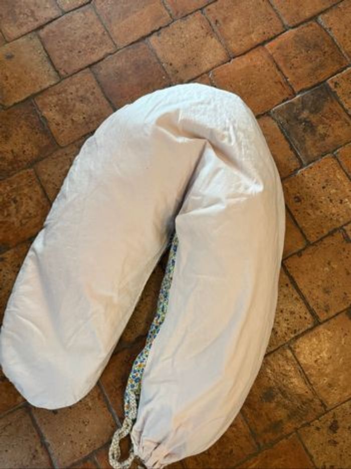Coussin d’allaitement avec housse - photo numéro 2