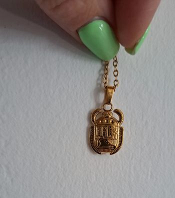 Pendentif scarabée égyptien